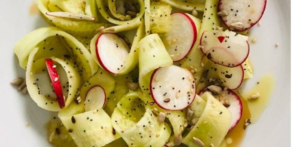 Ensalada de pepino y rábanos receta